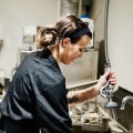 What Does it Take to be a Professional Kitchen Worker?